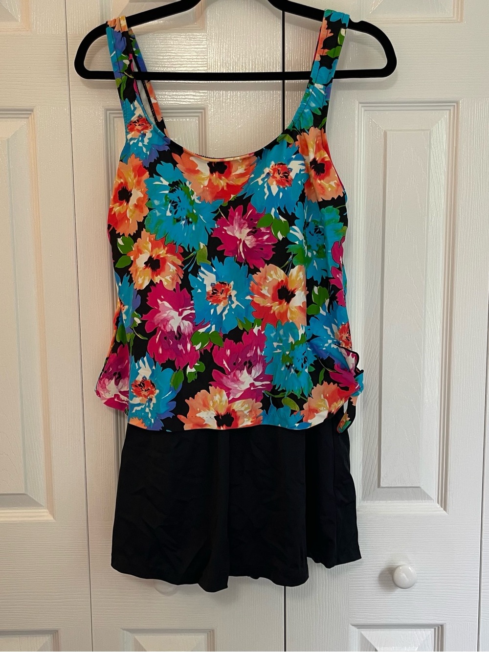 Maxine of Hollywood Floral Scoop Neck Swim Suit Size 14